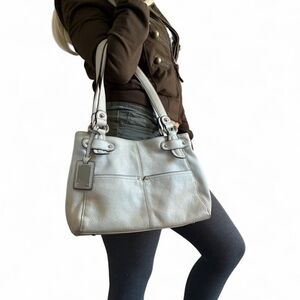 Tignanello Genuine Leather Shoulder Bag Light Grey